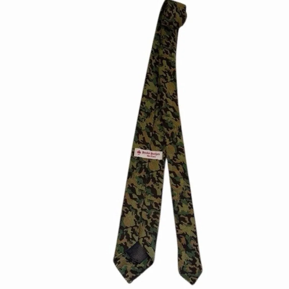 Vtg Brooks Brothers Red Fleece Cotton/Silk Neck Tie Camouflage Fabric UK Wove US